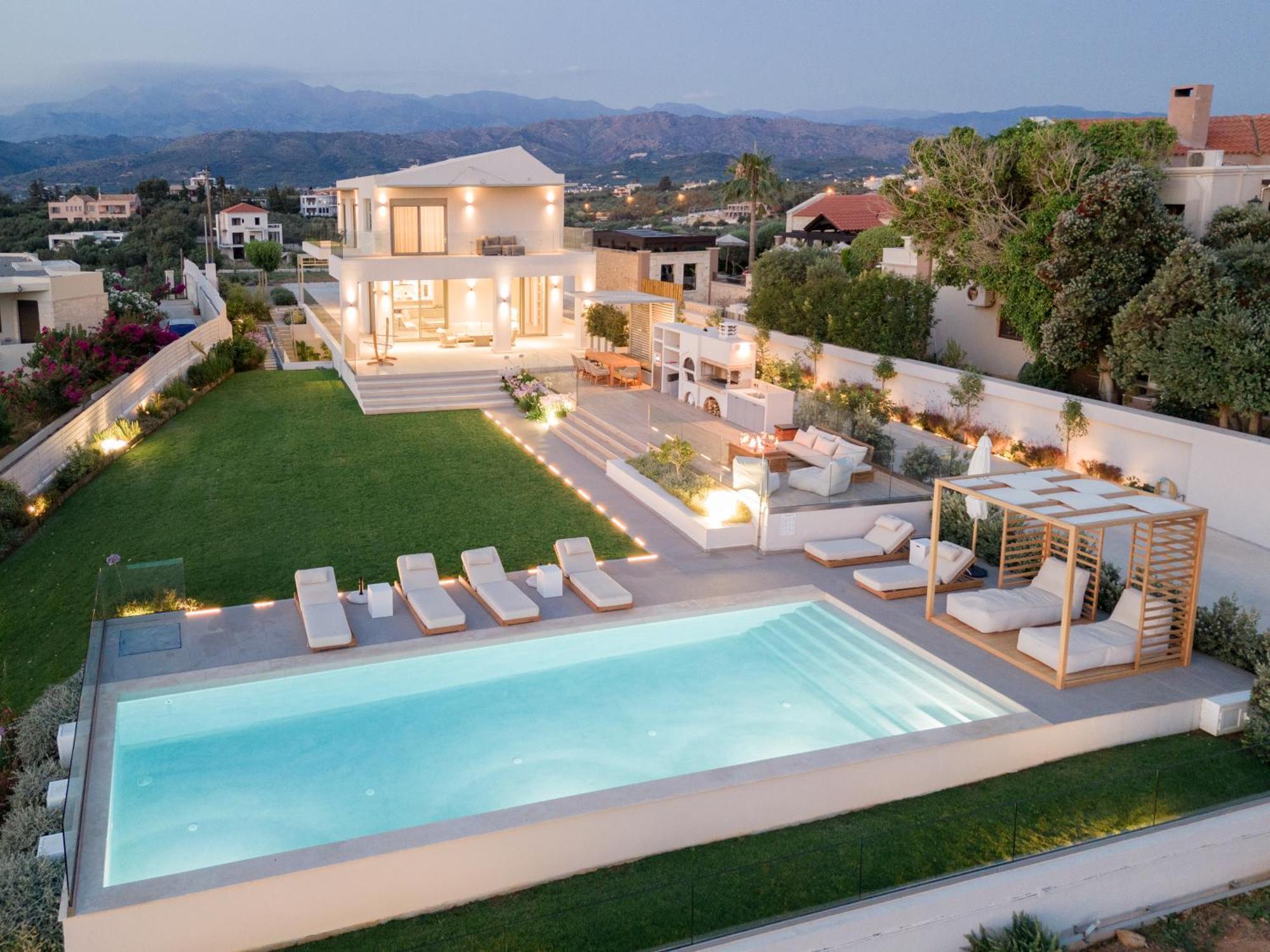 Centro Golden View Villa
